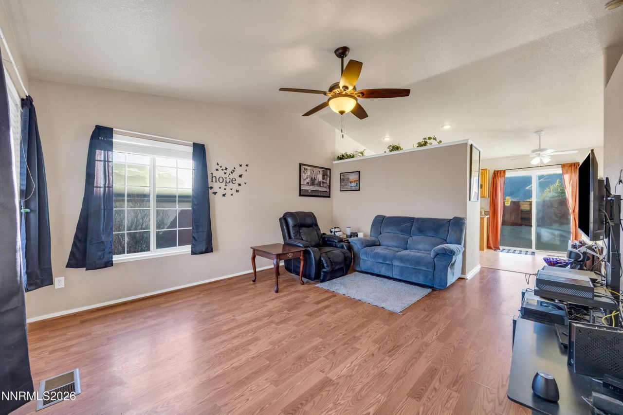 17391 Desert Lake Drive, Reno, NV 89508 Photo