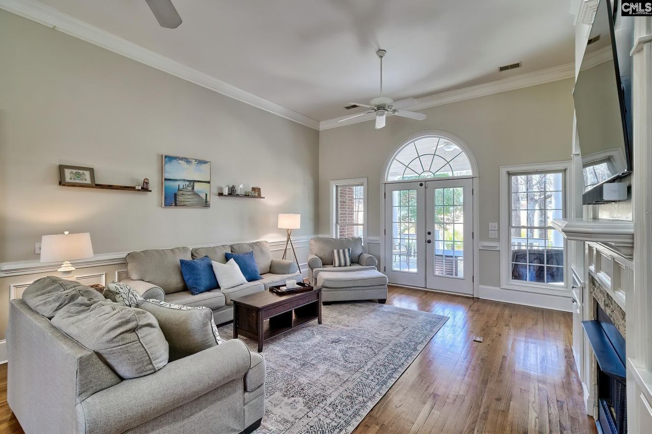 433 Oxenbridge Way  Photo 7