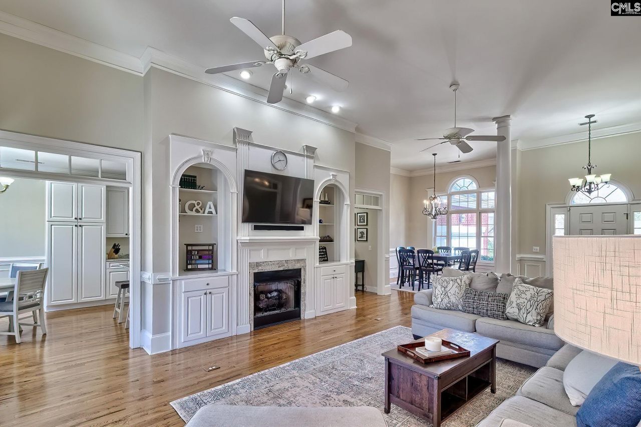 433 Oxenbridge Way  Photo 8