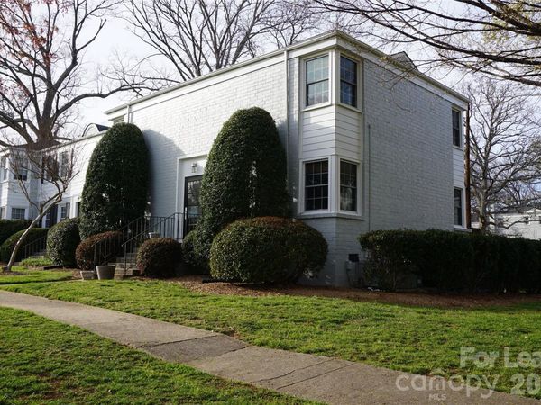 524 Wakefield Drive , Charlotte, NC 28209