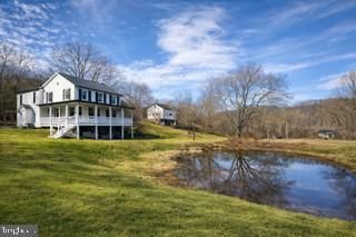 2450 FISSELS CHURCH ROAD, GLEN ROCK, PA 17327