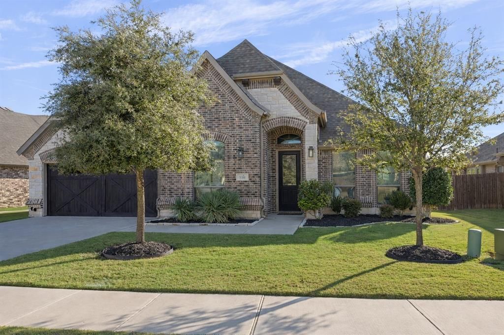 738 Larkspur Lane, Midlothian, TX 76065 Main Photo