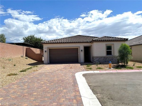 4324 Angel Falls Court , Pahrump, NV 89061