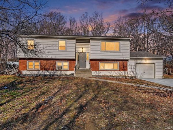 129 Vails Gate Heights Drive , New Windsor, NY 12553