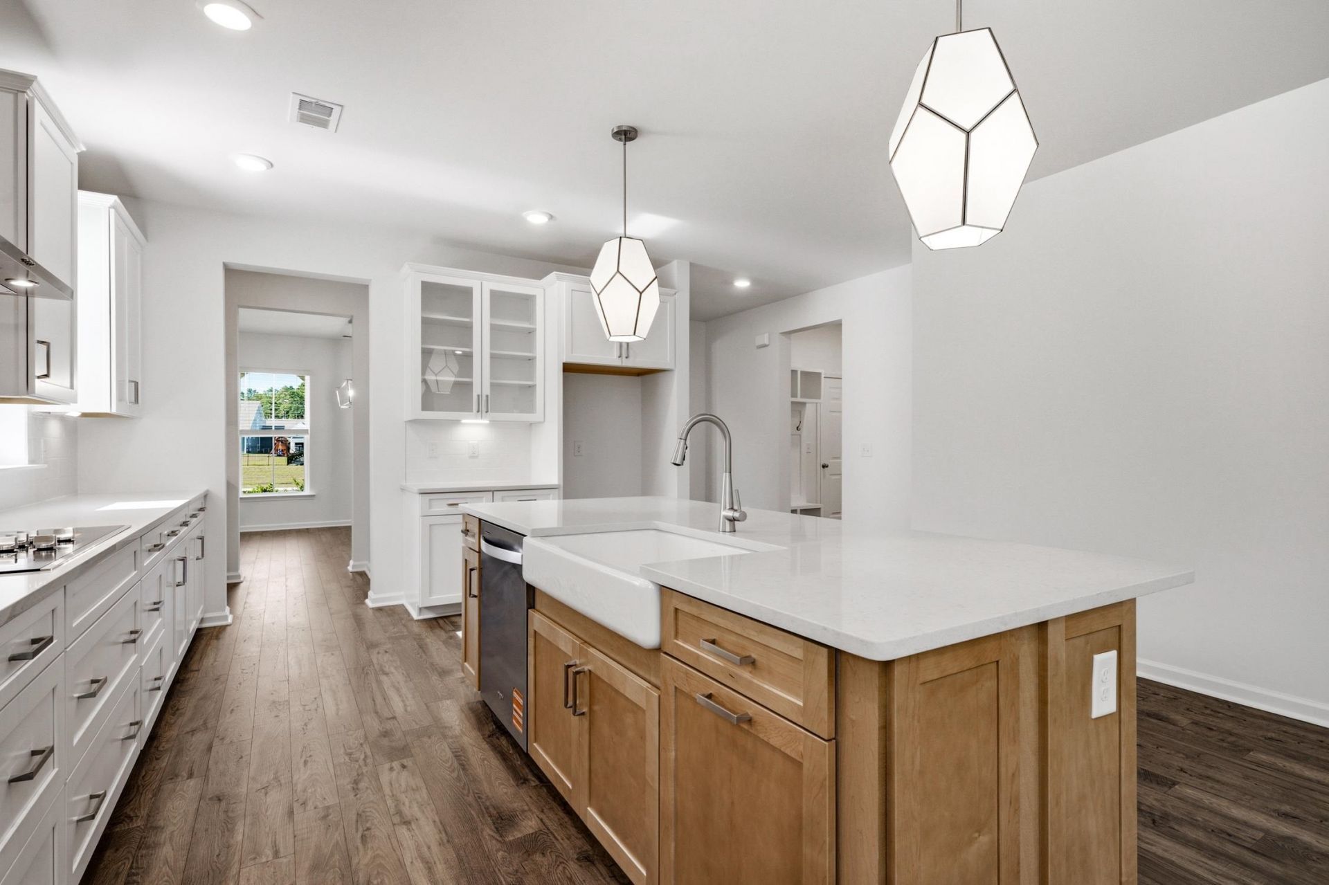 98 Anna Marie Way Photo 11