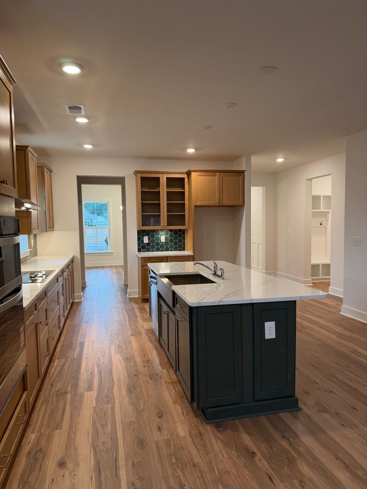 98 Anna Marie Way Photo 13