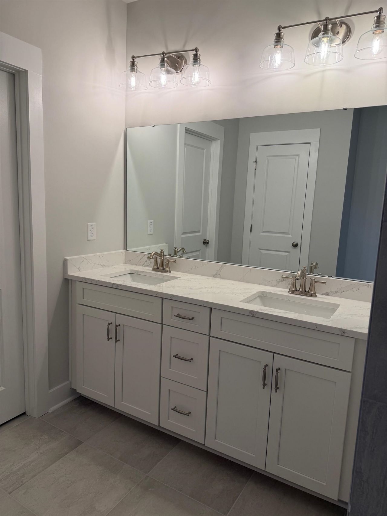 98 Anna Marie Way Photo 24