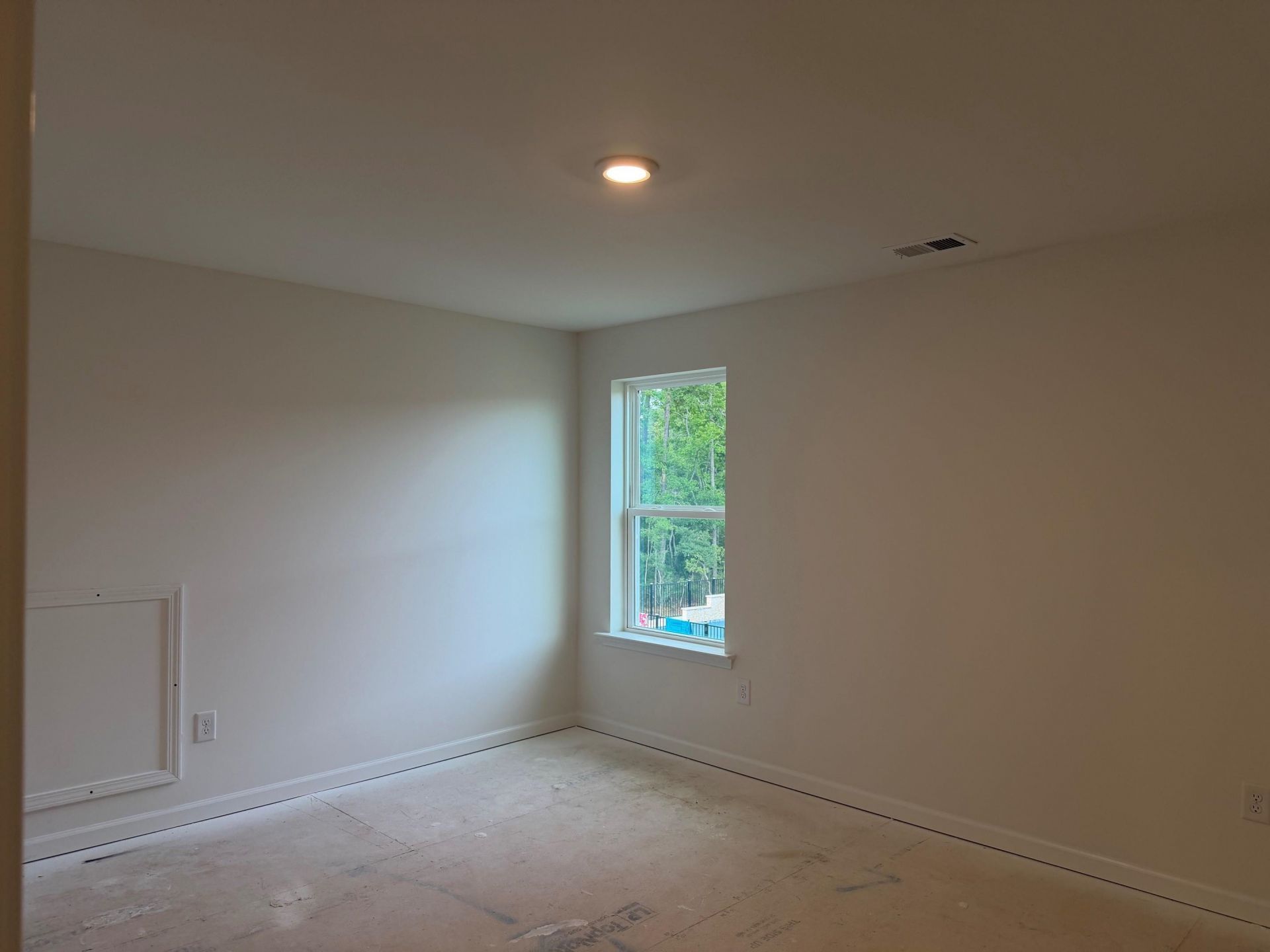 98 Anna Marie Way Photo 32