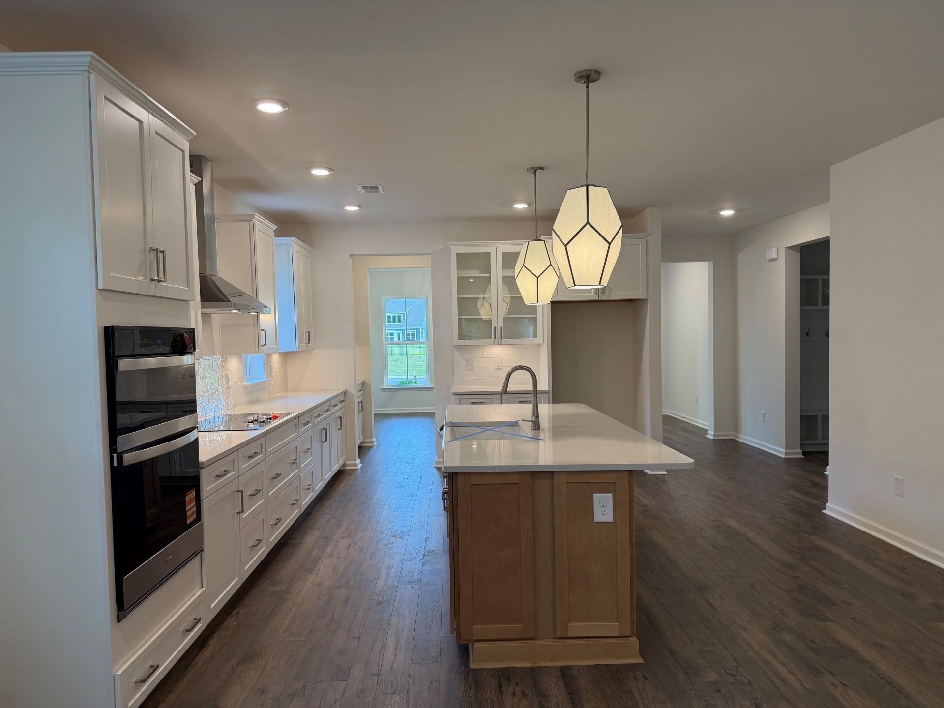 98 Anna Marie Way Photo 8