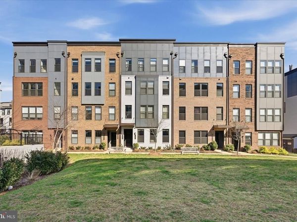 12118 LOBLOLLY DRIVE, Unit 40, FAIRFAX, VA 22033