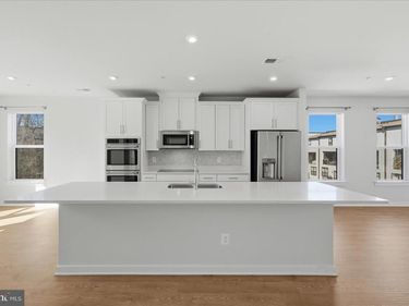 12118 LOBLOLLY DRIVE, Unit 40, FAIRFAX, VA 22033