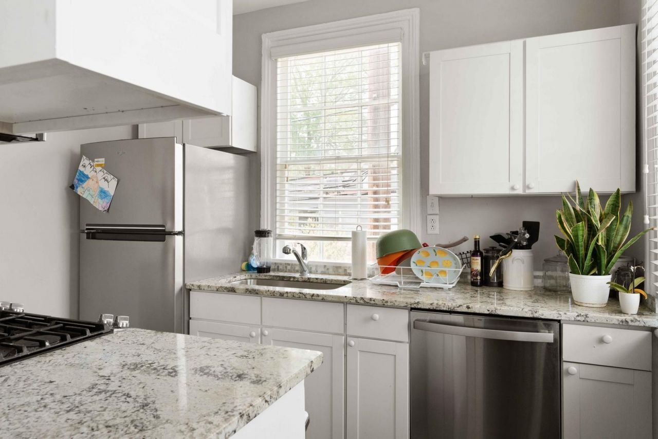 123 Smith Street Photo 14