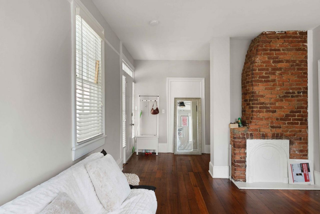 123 Smith Street Photo 16