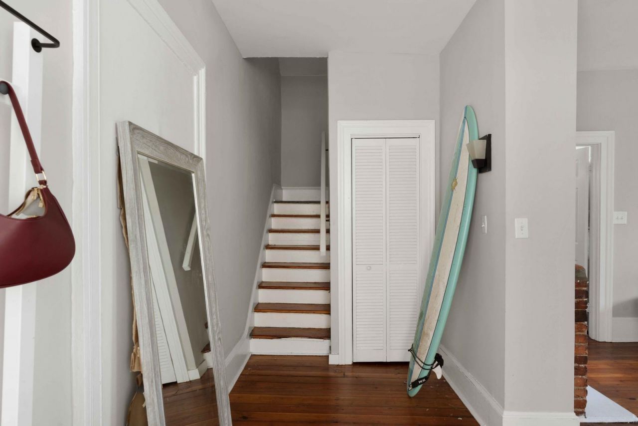 123 Smith Street Photo 17