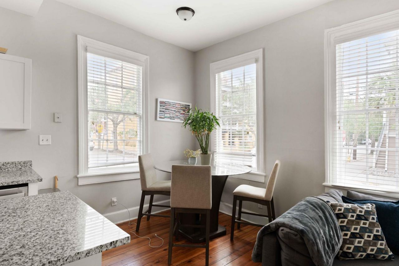 123 Smith Street Photo 22