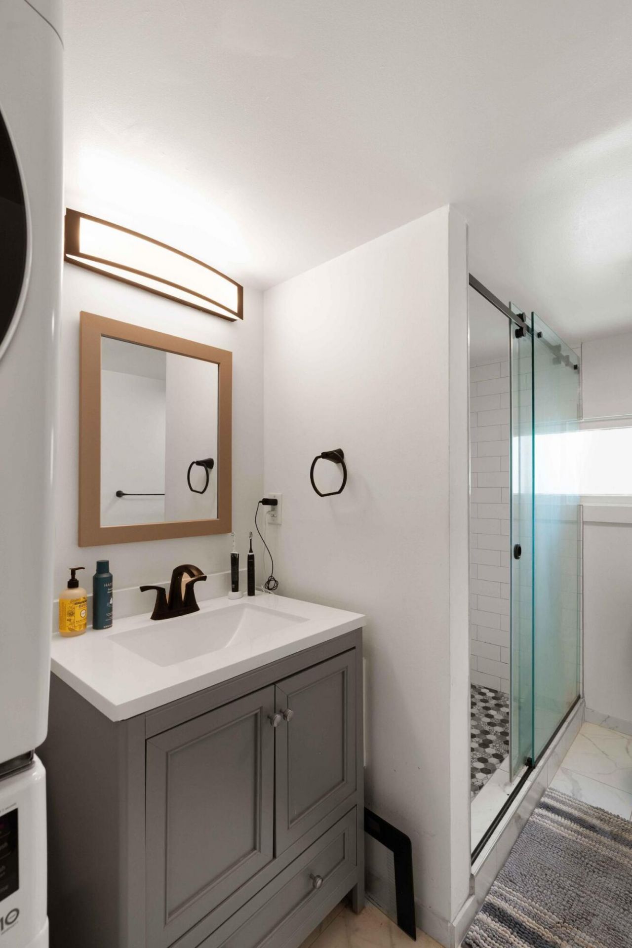 123 Smith Street Photo 25