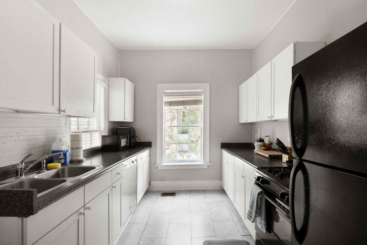 123 Smith Street Photo 30