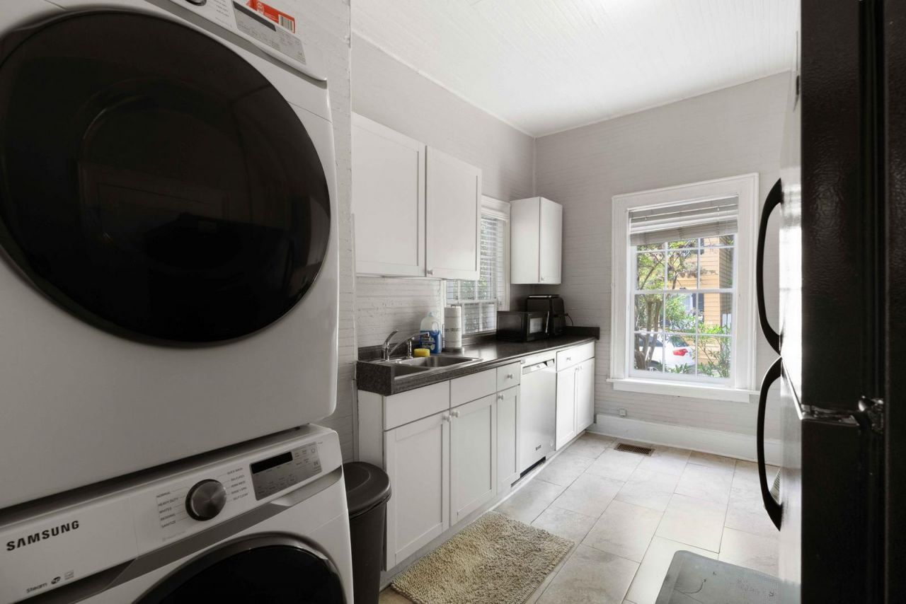 123 Smith Street Photo 31