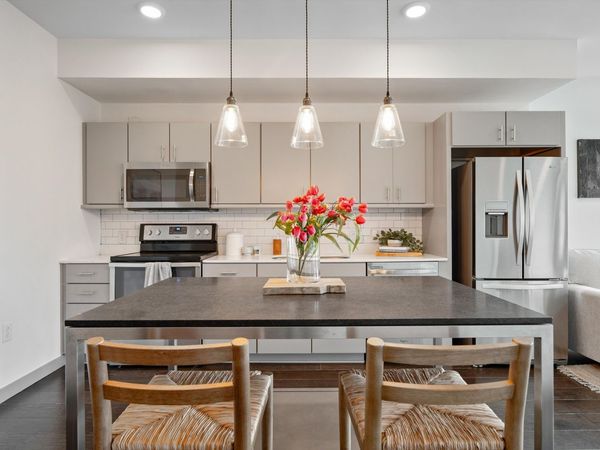 400 Herron Dr, Unit 106, Nashville, TN 37210