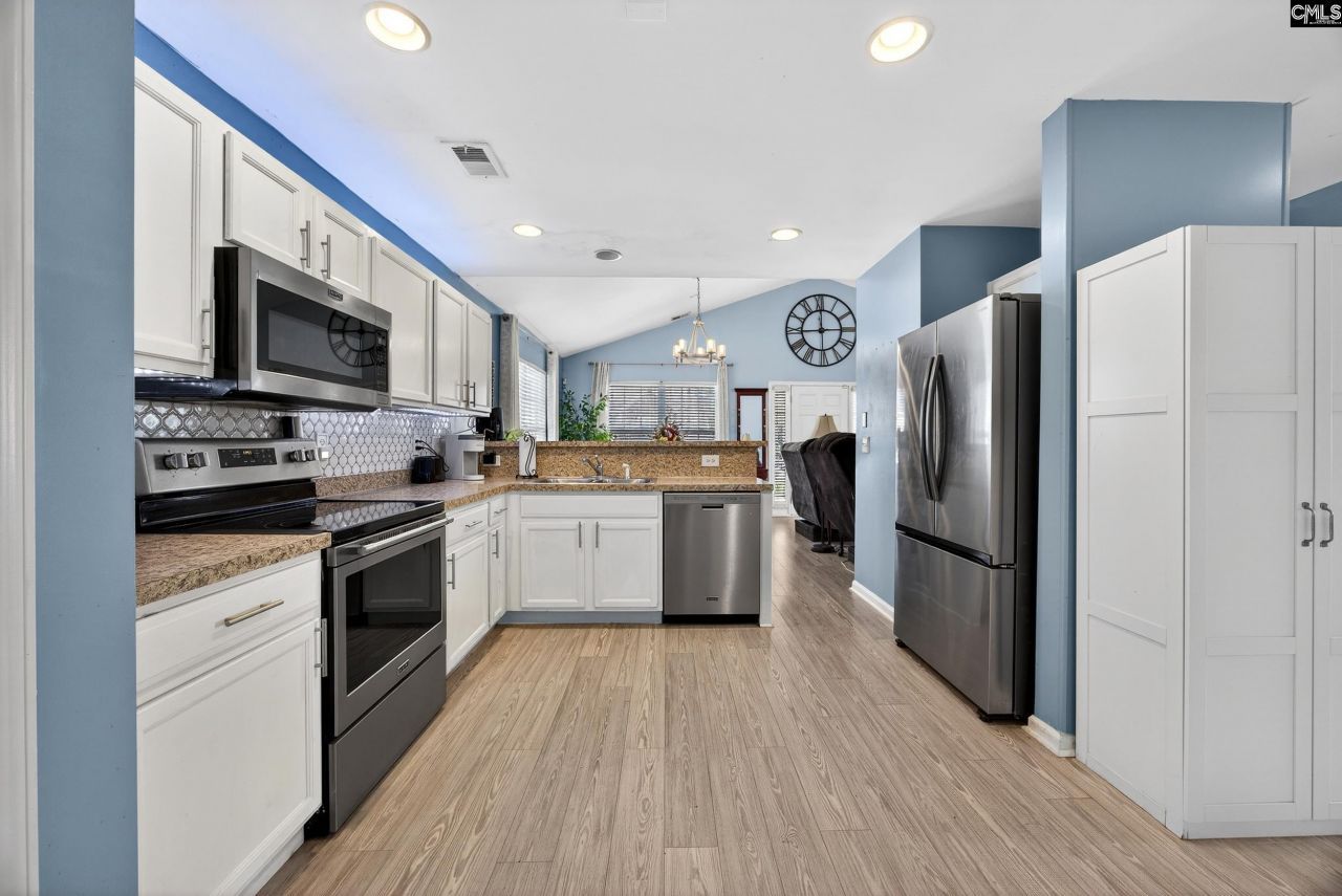 233 Riglaw Circle Photo 10