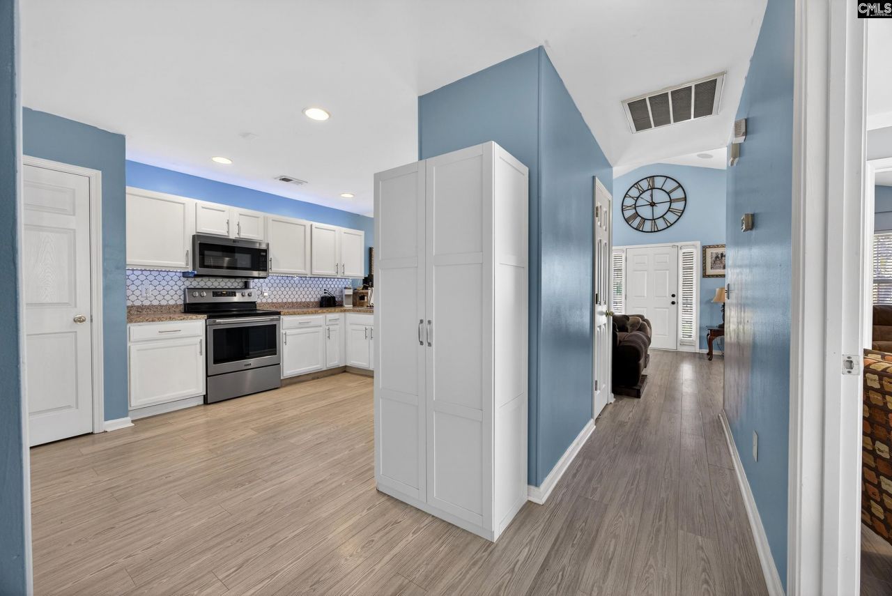 233 Riglaw Circle Photo 13