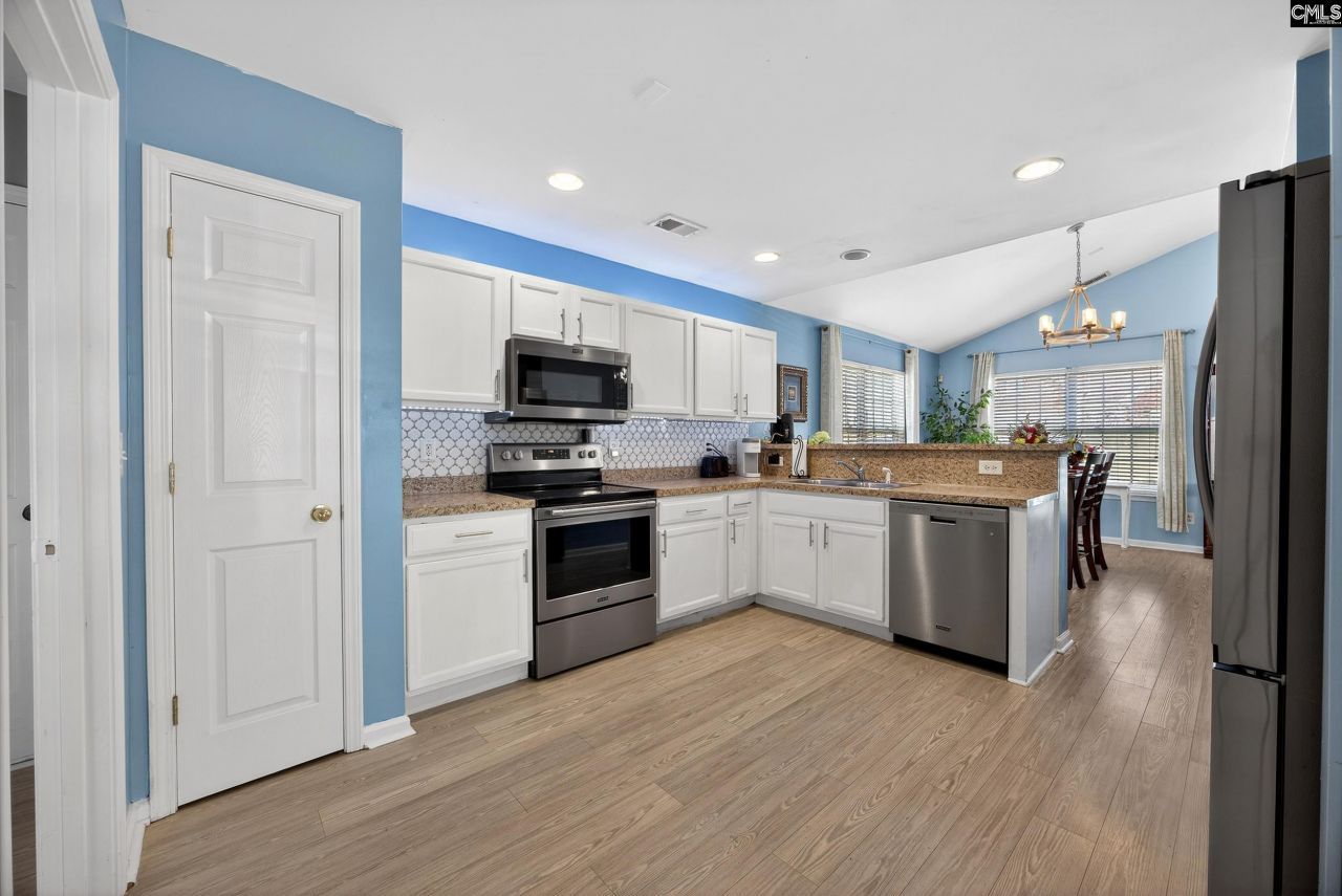 233 Riglaw Circle Photo 16