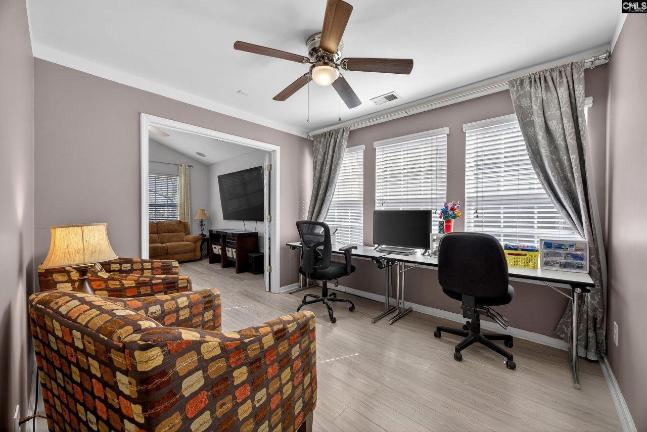 233 Riglaw Circle Photo 18