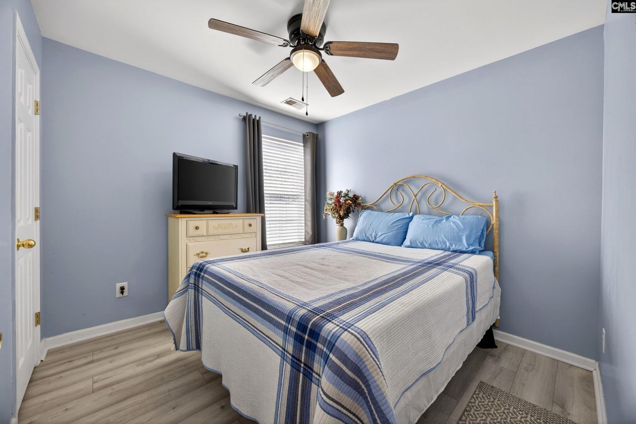 233 Riglaw Circle Photo 19