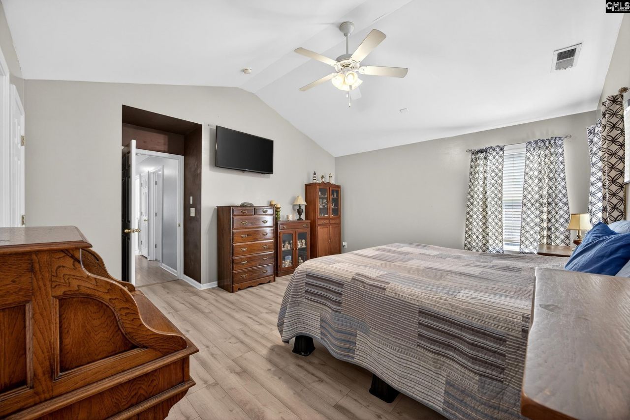 233 Riglaw Circle Photo 26