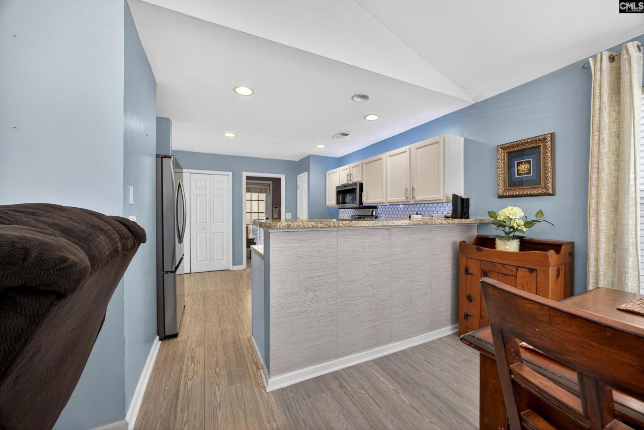 233 Riglaw Circle Photo 9