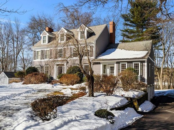 27 Rivercrest Dr., West Newbury, MA 01985