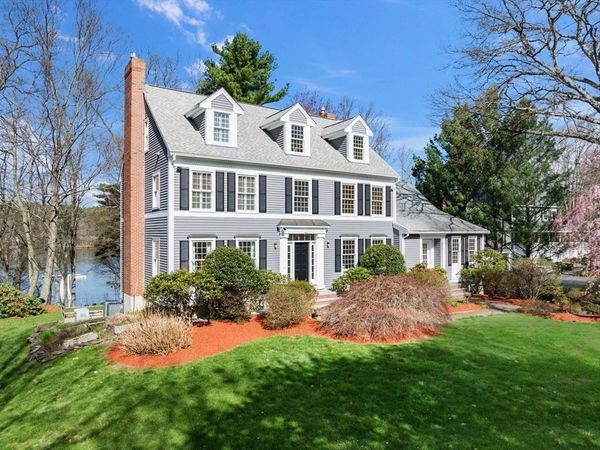 27 Rivercrest Dr., West Newbury, MA 01985