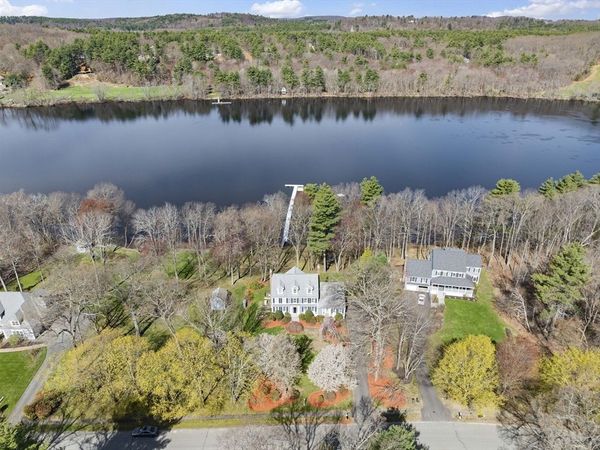27 Rivercrest Dr., West Newbury, MA 01985
