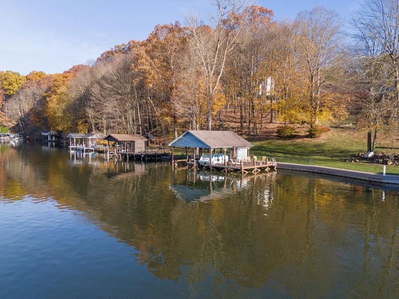 665 Highland Hills Drive, Howard, OH 43028 Photo 3