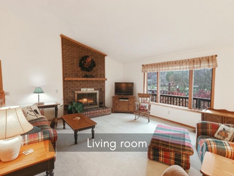 665 Highland Hills Drive, Howard, OH 43028 Photo 6