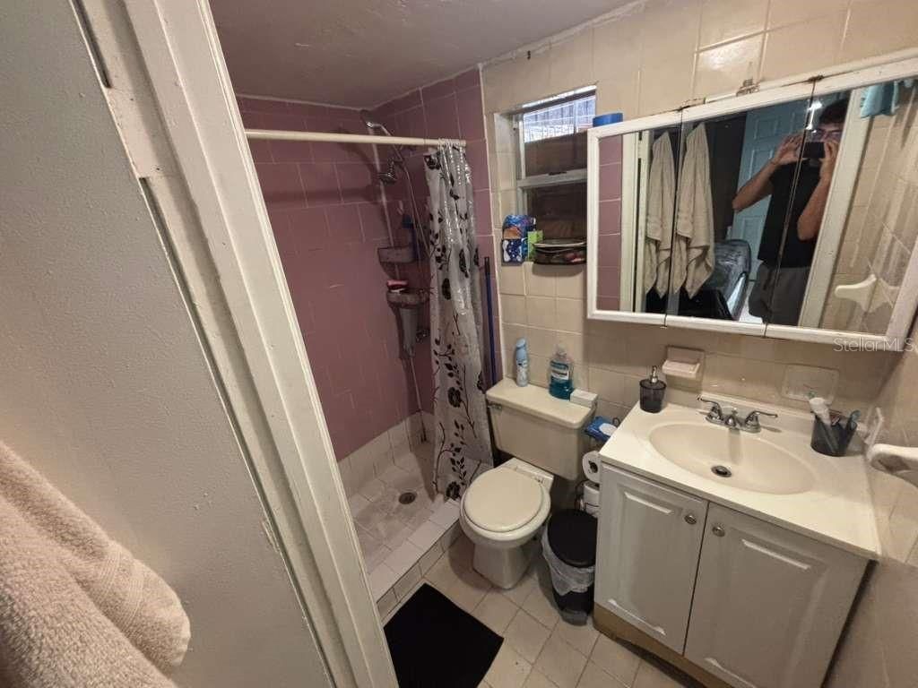 9590 NW 33rd Avenue, Miami, FL 33147 Photo