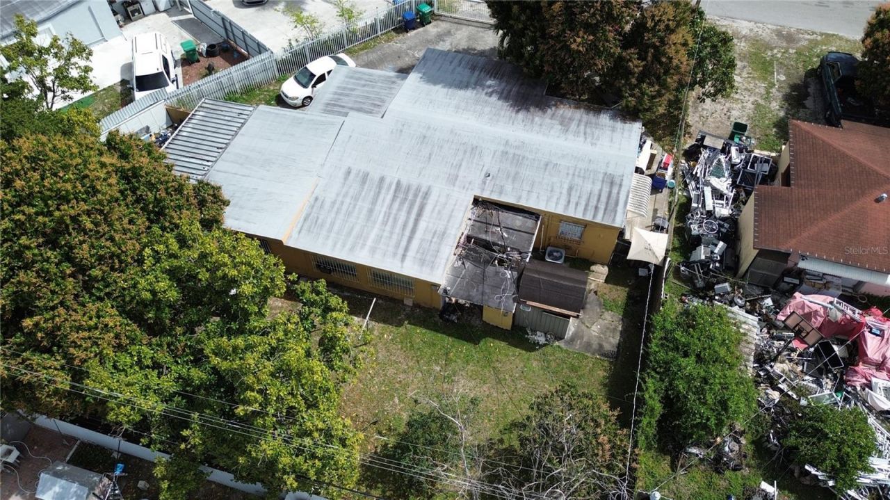 9590 NW 33rd Avenue, Miami, FL 33147 Photo