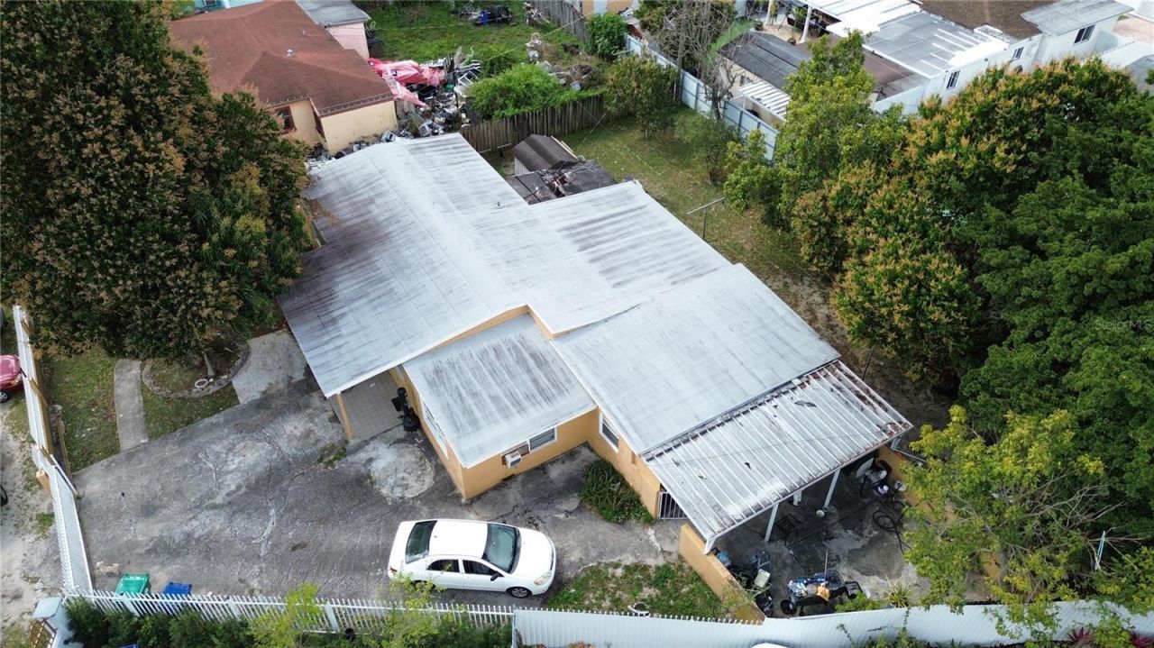 9590 NW 33rd Avenue, Miami, FL 33147 Photo