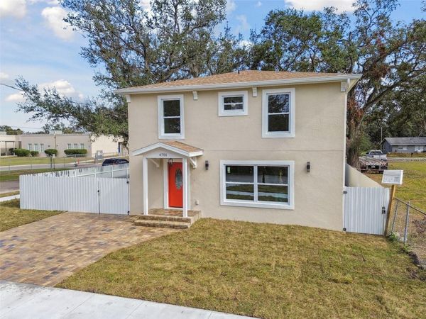 6701 E 19TH AVENUE , TAMPA, FL 33619