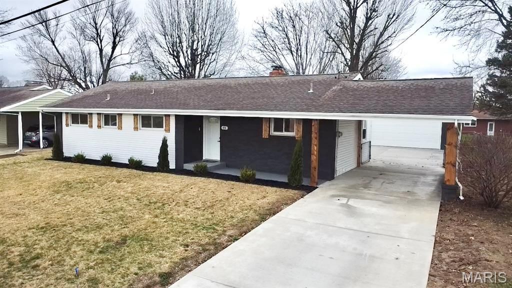 106 Bridle Ridge Road, Collinsville, IL 62234 Main Photo