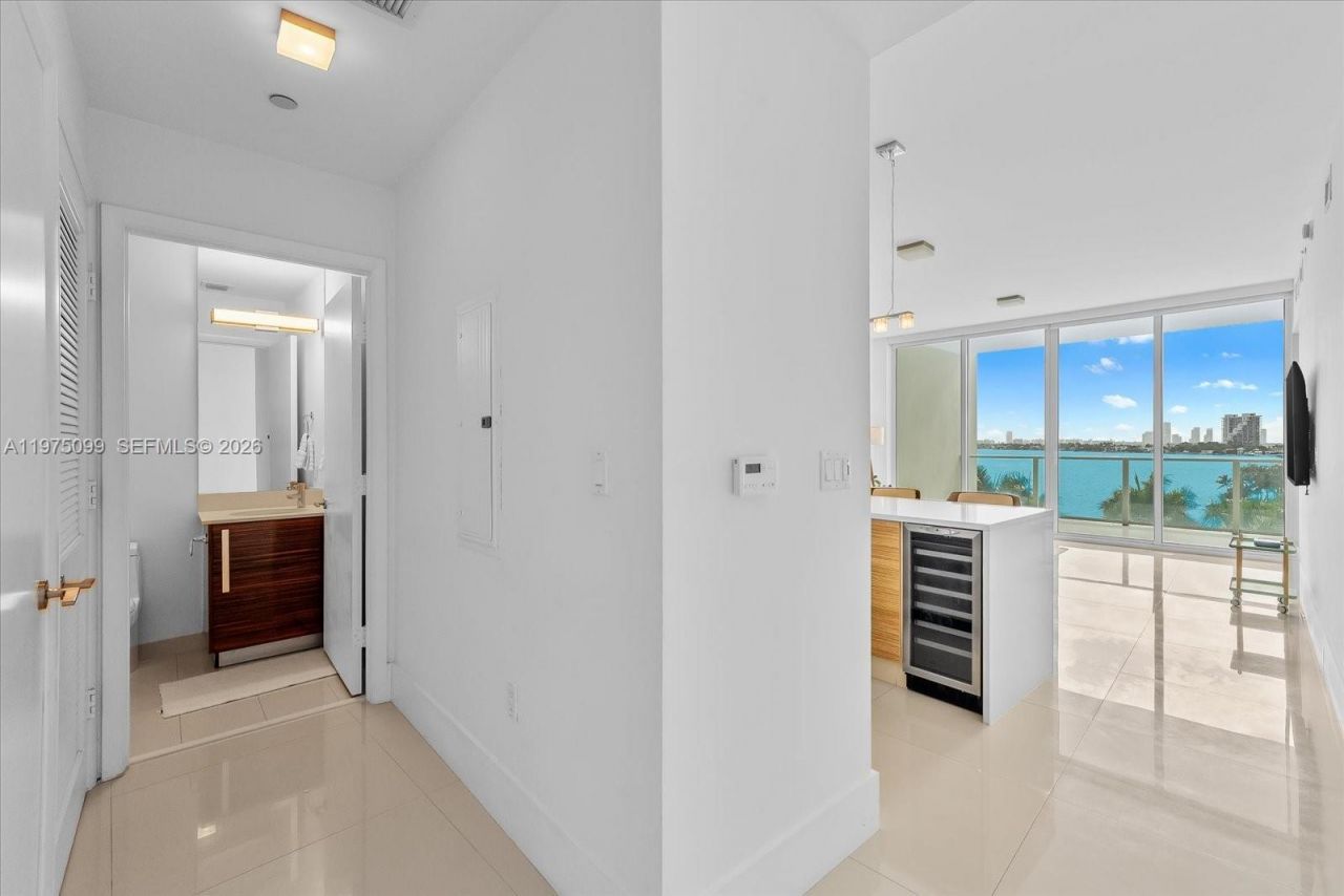 2020 N Bayshore Dr , Unit 605, Miami, FL 33137 Photo