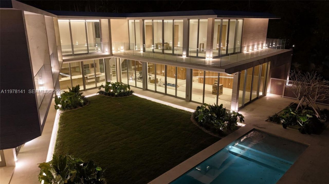 4280 Ingraham Hwy , Miami, FL 33133 Photo