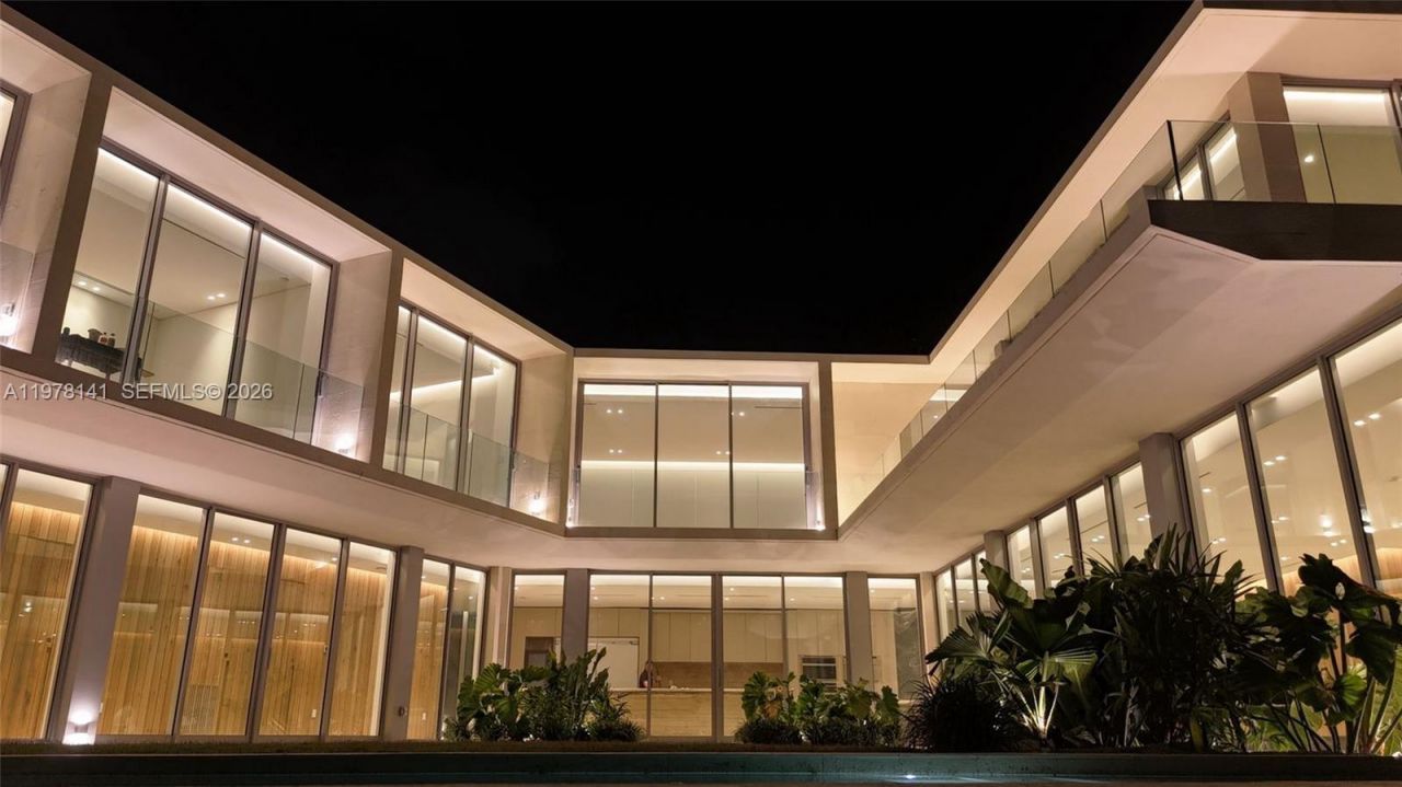 4280 Ingraham Hwy , Miami, FL 33133 Photo