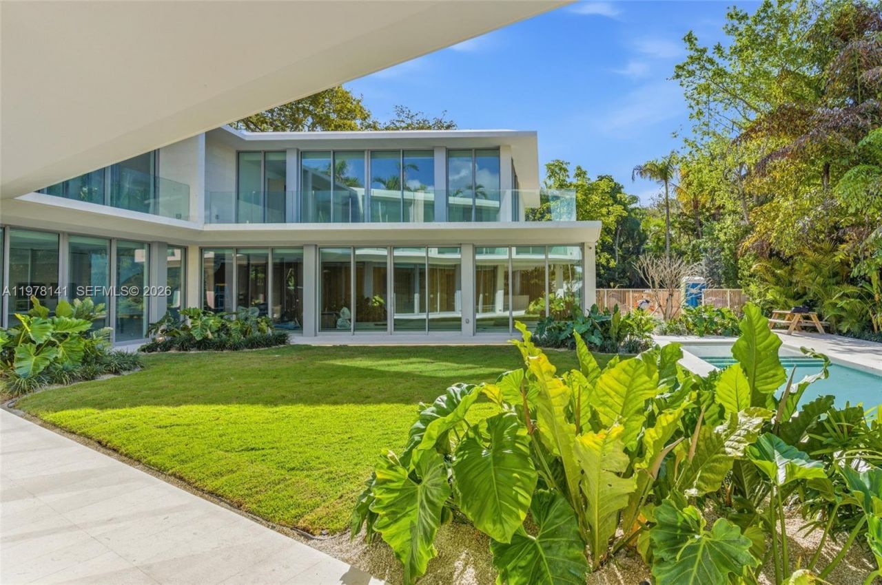 4280 Ingraham Hwy , Miami, FL 33133 Photo