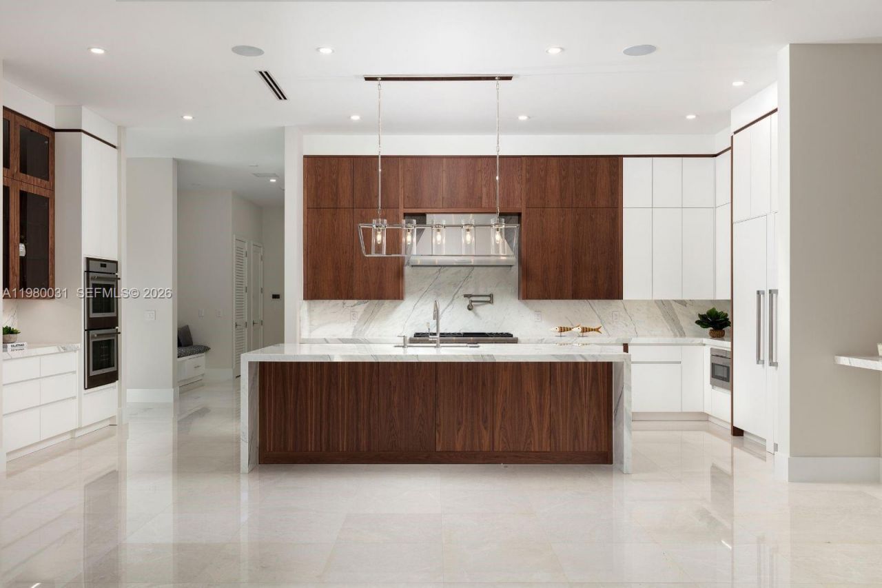 6065 SW 109th St , Pinecrest, FL 33156 Photo