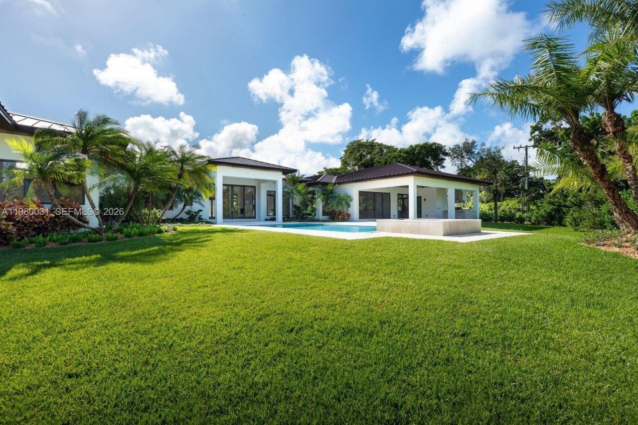 6065 SW 109th St , Pinecrest, FL 33156 Photo