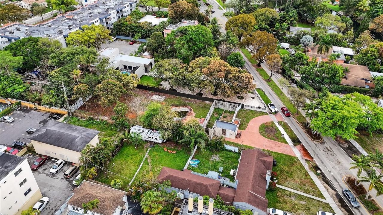 12395 Griffing Blvd , North Miami, FL 33161 Photo