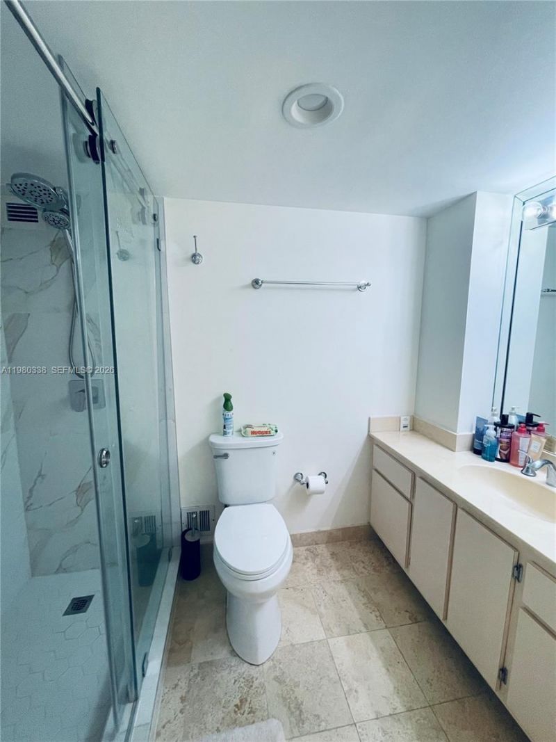11111 Biscayne Blvd , Unit 4E, Miami, FL 33181 Photo
