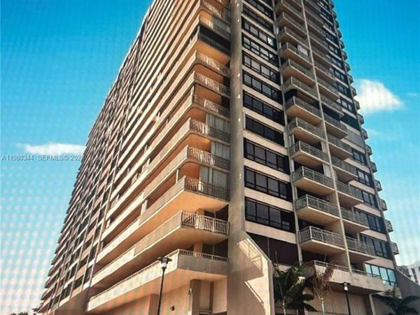 11113 Biscayne Blvd , Unit 553, Miami, FL 33181