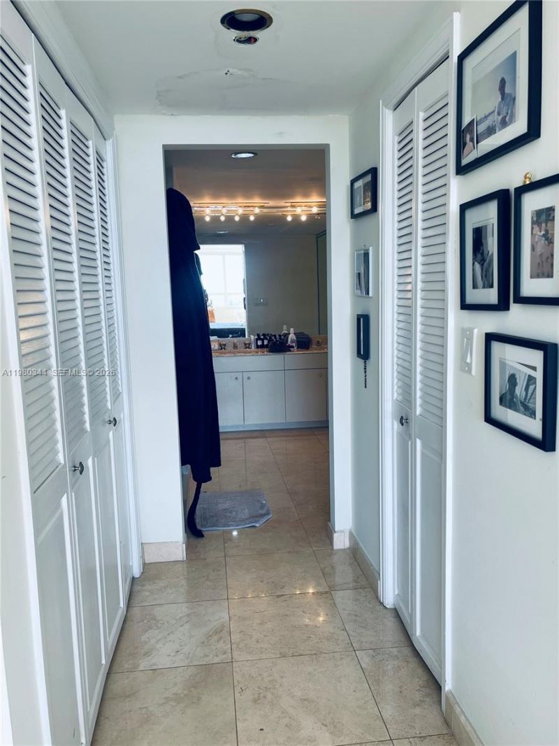 11113 Biscayne Blvd , Unit 553, Miami, FL 33181 Photo